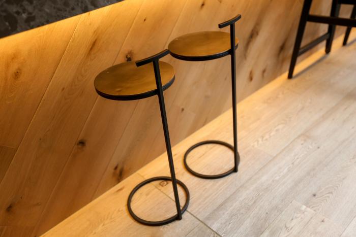 La Bru'sserie - Parquet en chêne et habillage du bar