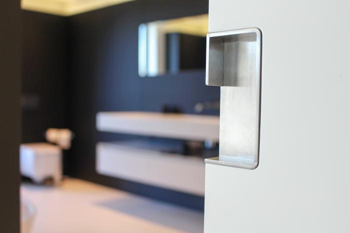 Détail d'une porte coulissante